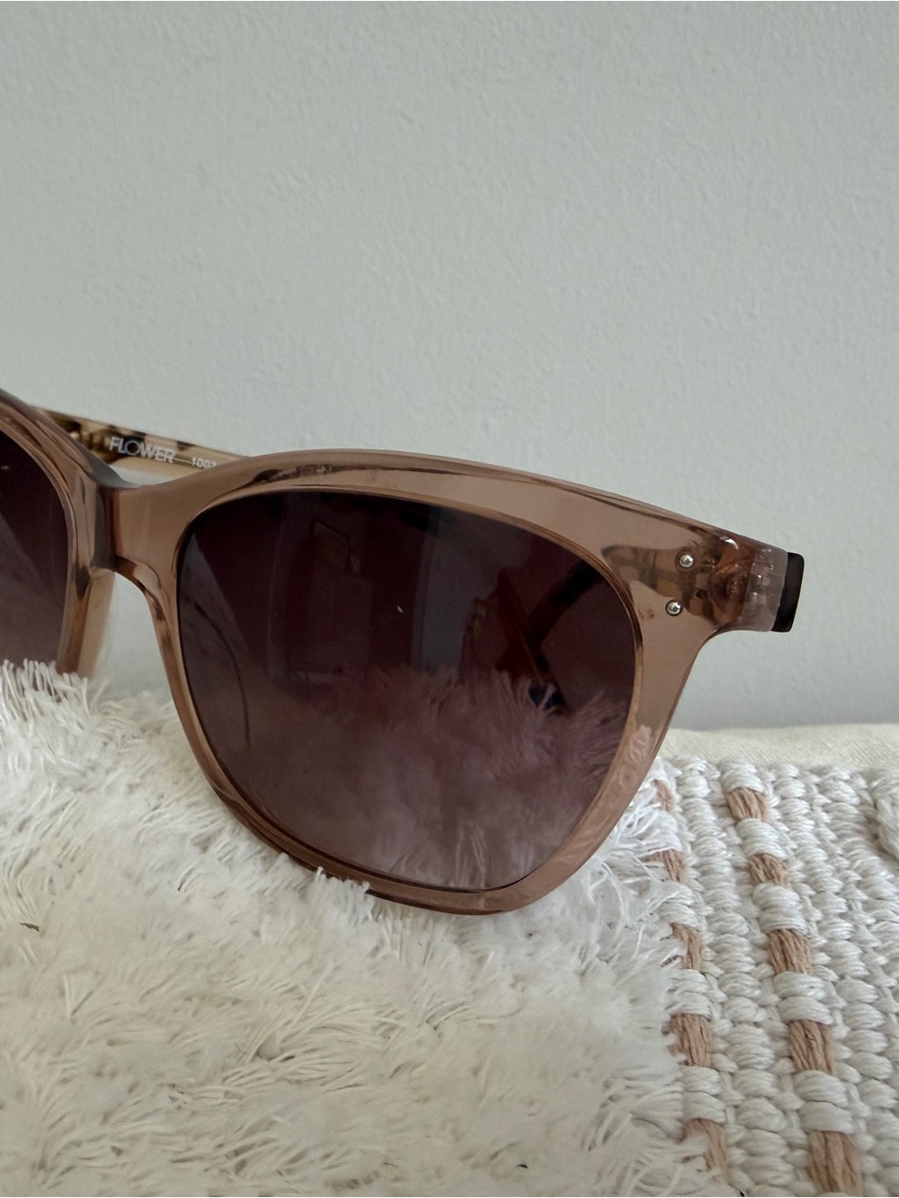 Flower by Drew Sunglasses Tortoise Shell with silver accents 🐚 - Picture 9 of 9